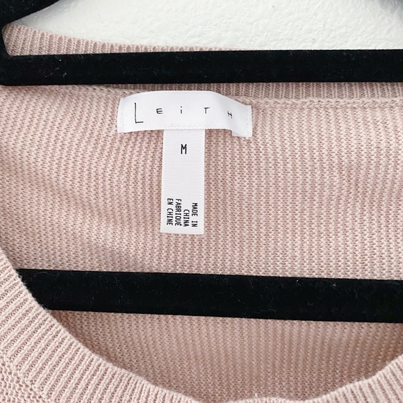 Nordstrom Leith mauve ruffle sweater size M 8 10 - Picture 3 of 3